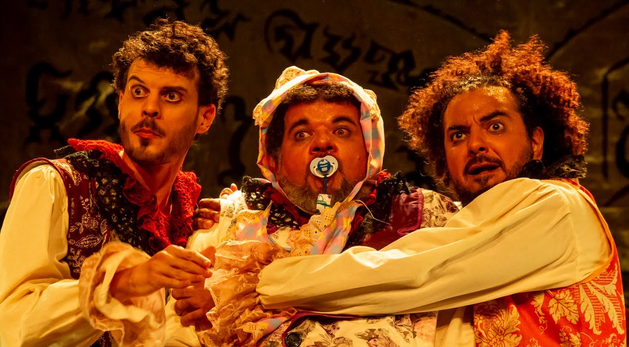 Imagem do espetáculo UM CUBAS!